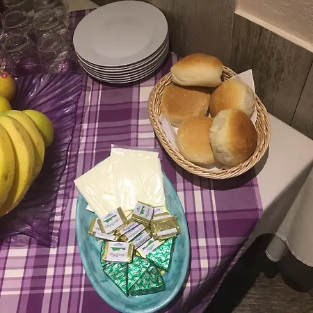 فندق مبيت وإفطار Rianna & Breakfast